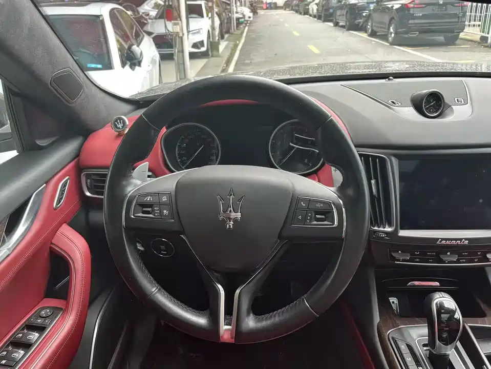 Maserati Levante
