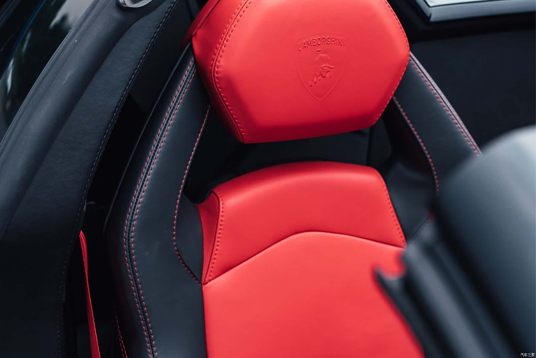 Lamborghini Aventador, 2019 18