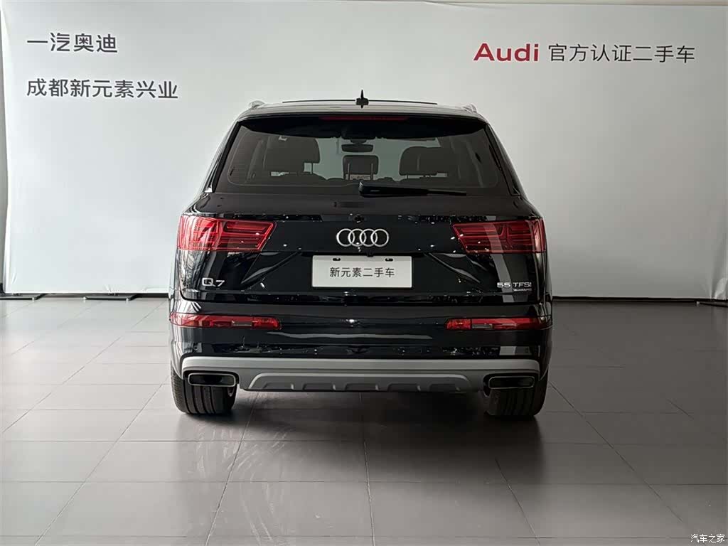 Audi Q7, 2019 все фото
