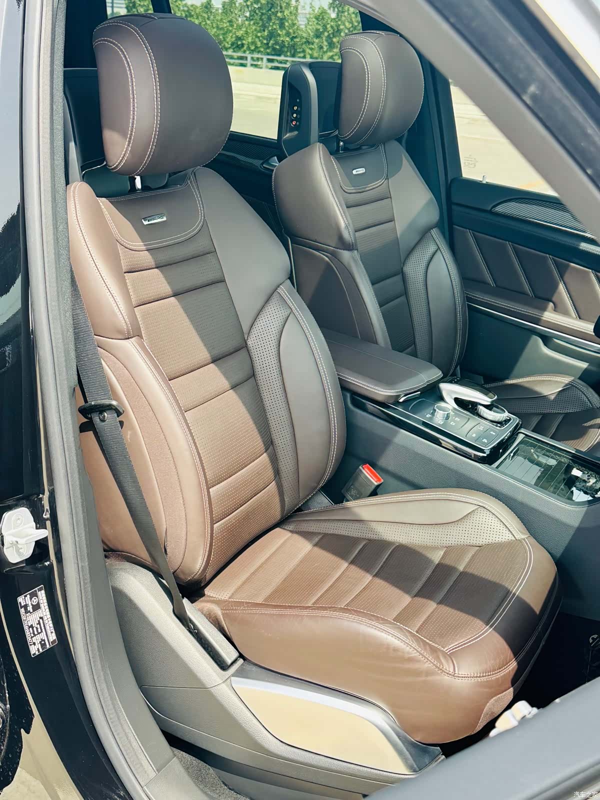 Mercedes-Benz GLS, 2016 29