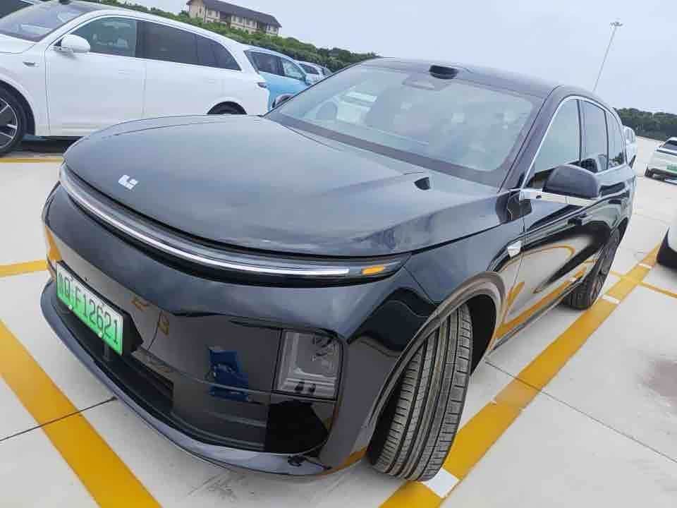 Li Auto L6