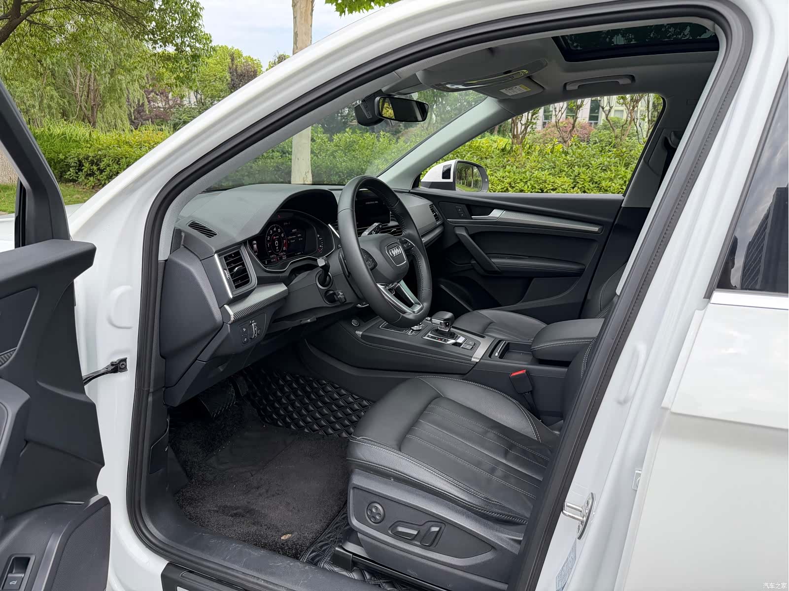 Audi Q5L, 2020 7