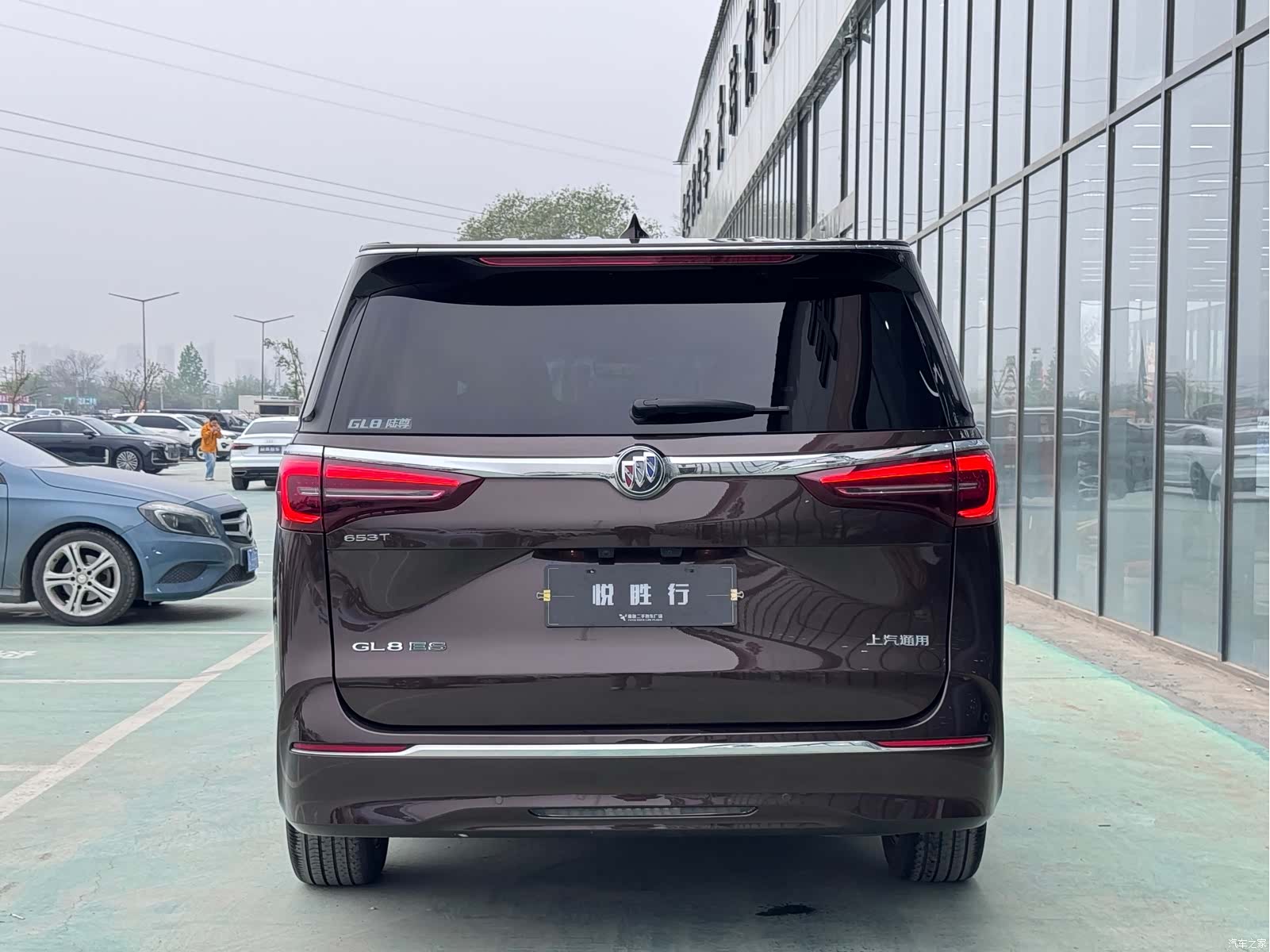 Buick GL8, 2021 6