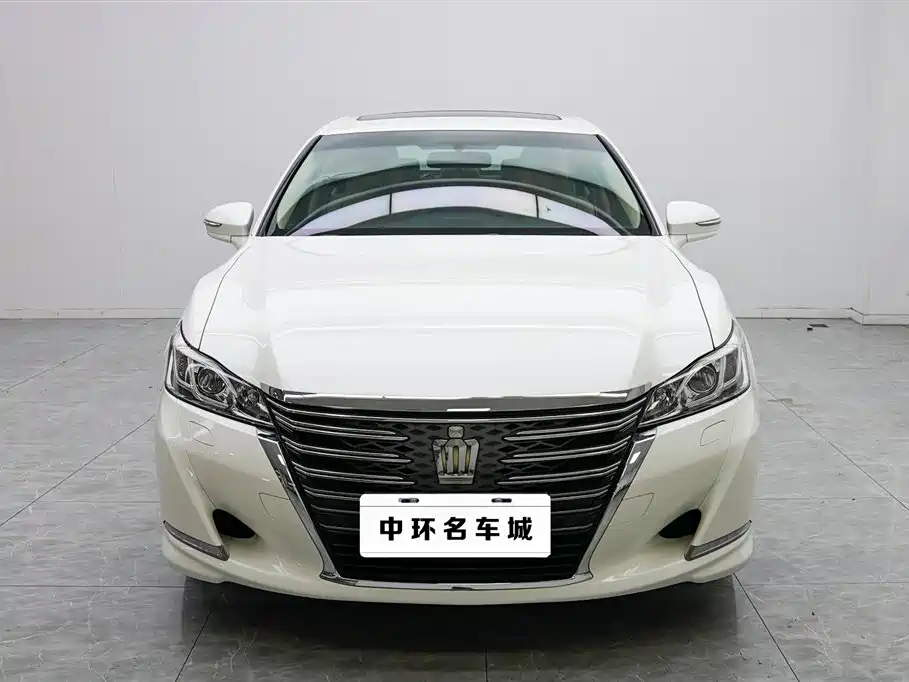 Toyota crown Toyota crown