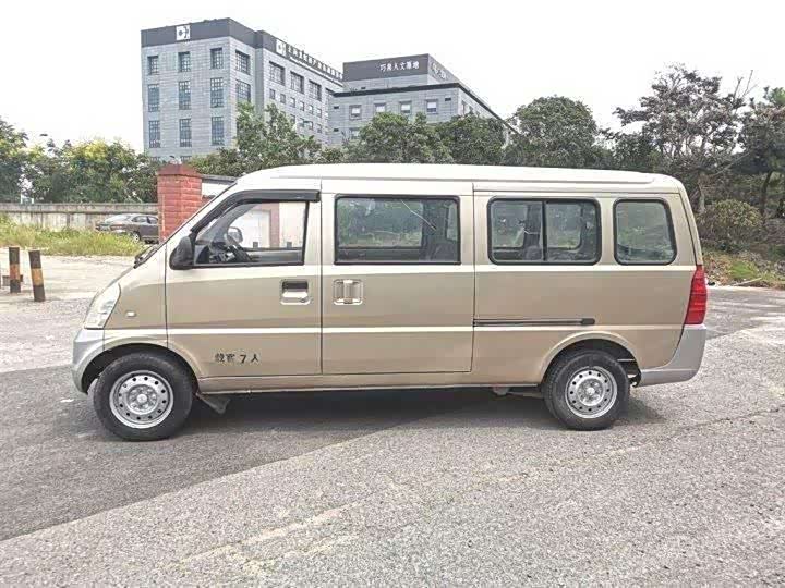 Wuling Rongguang 2012 1.5L jia zhang biao zhun xing