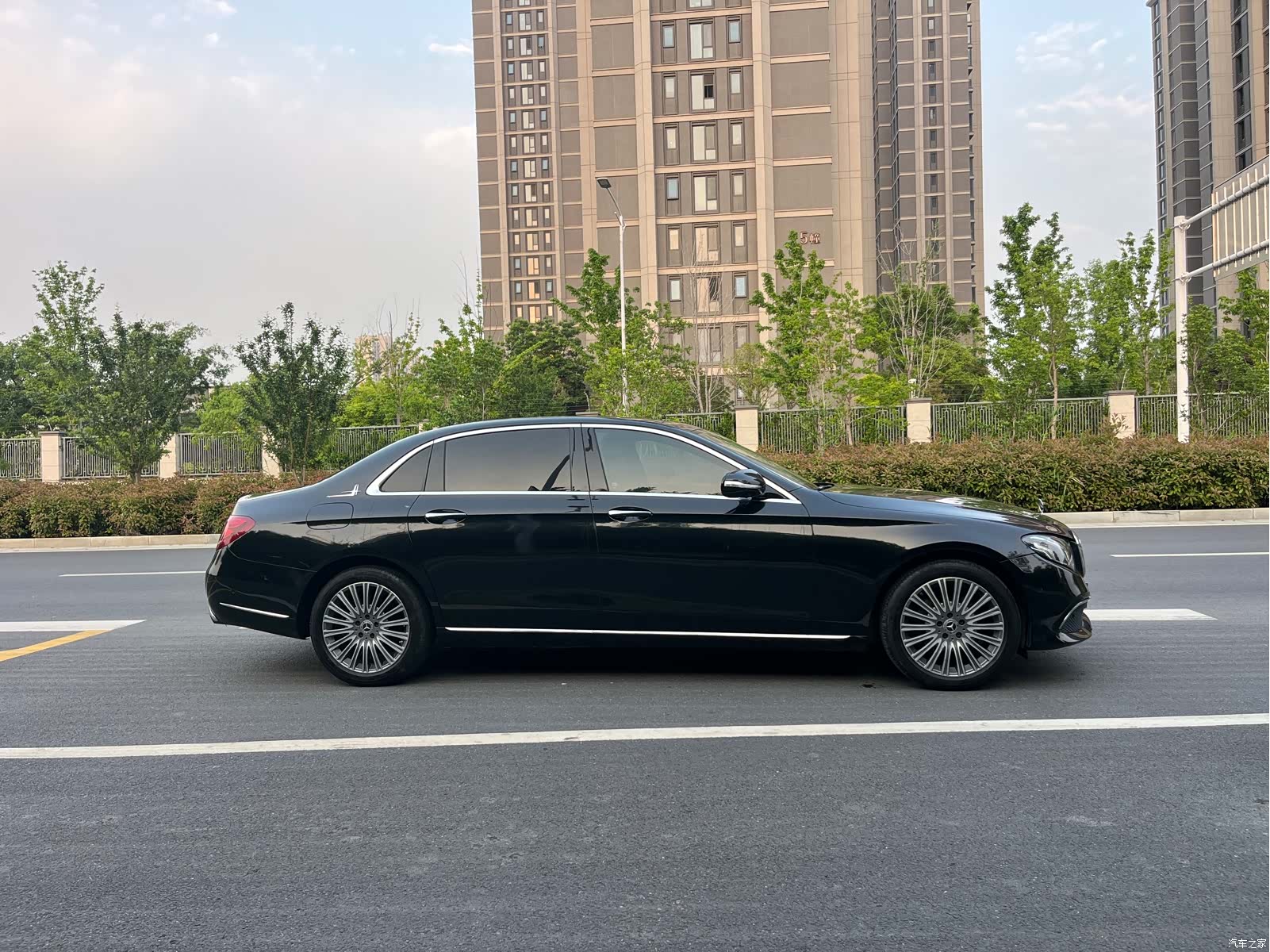 Mercedes-Benz E-Class, 2020 все фото