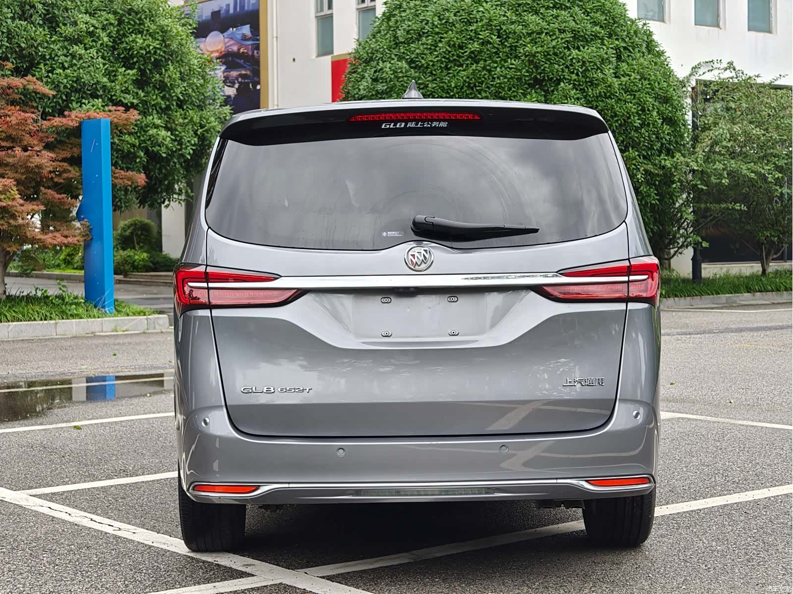 Buick GL8, 2021 все фото