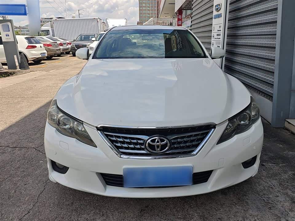 Toyota Reiz Toyota Reiz