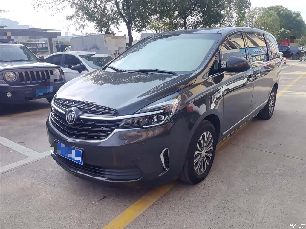Buick GL8, 2021 1