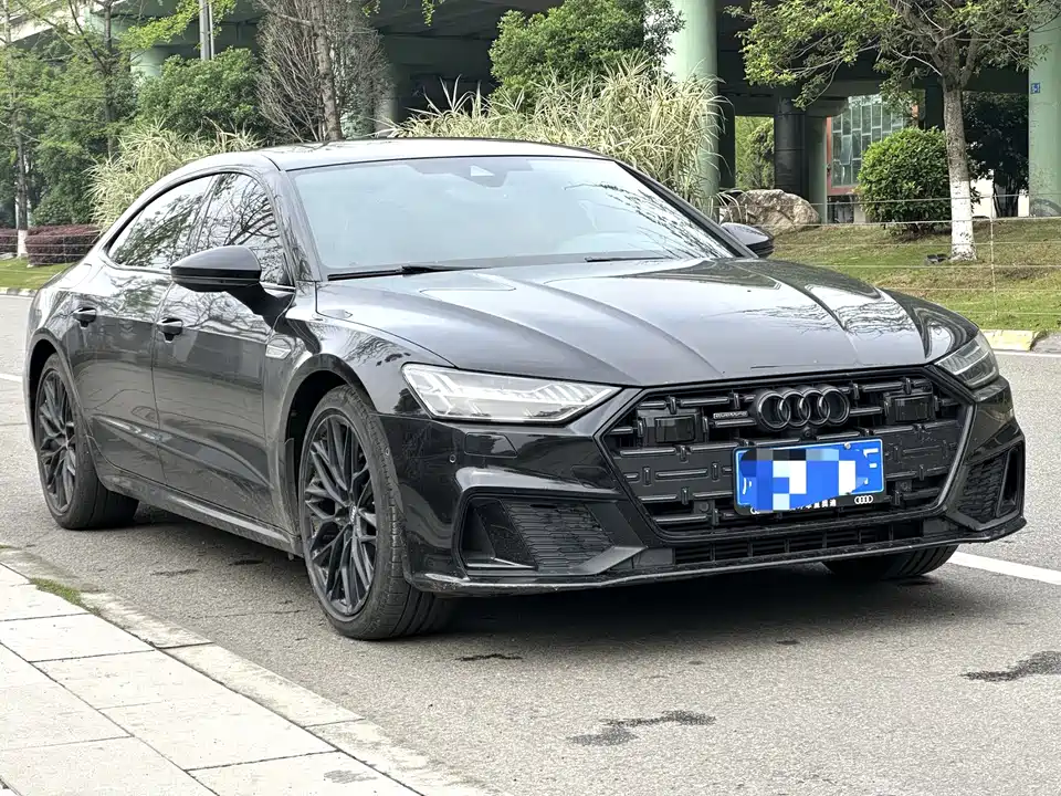 Audi A7L