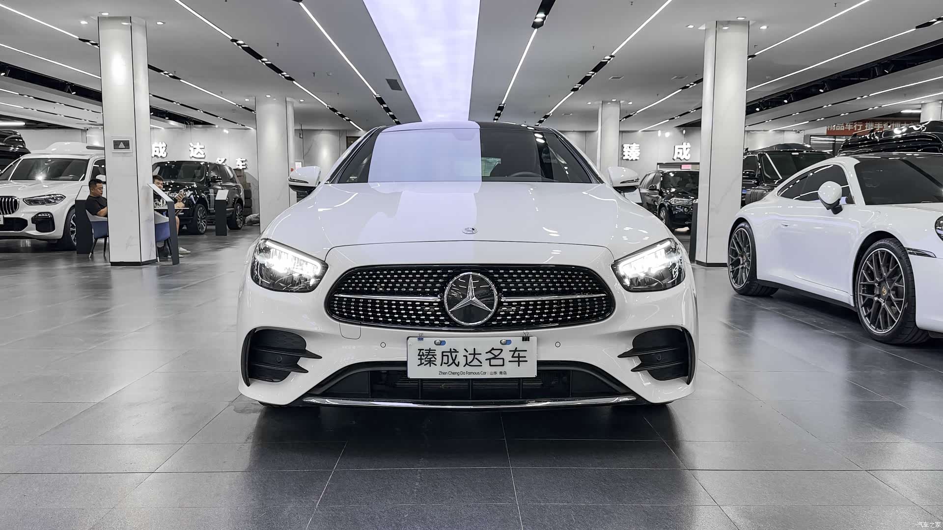 Mercedes-Benz E-Class, 2022 3