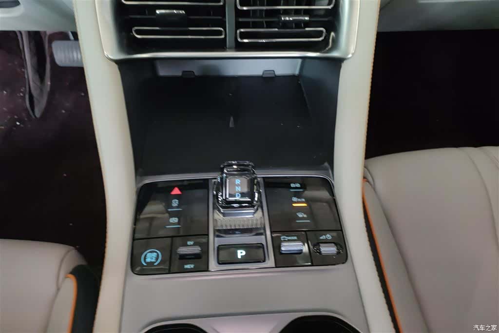 BYD Song, 2024 16