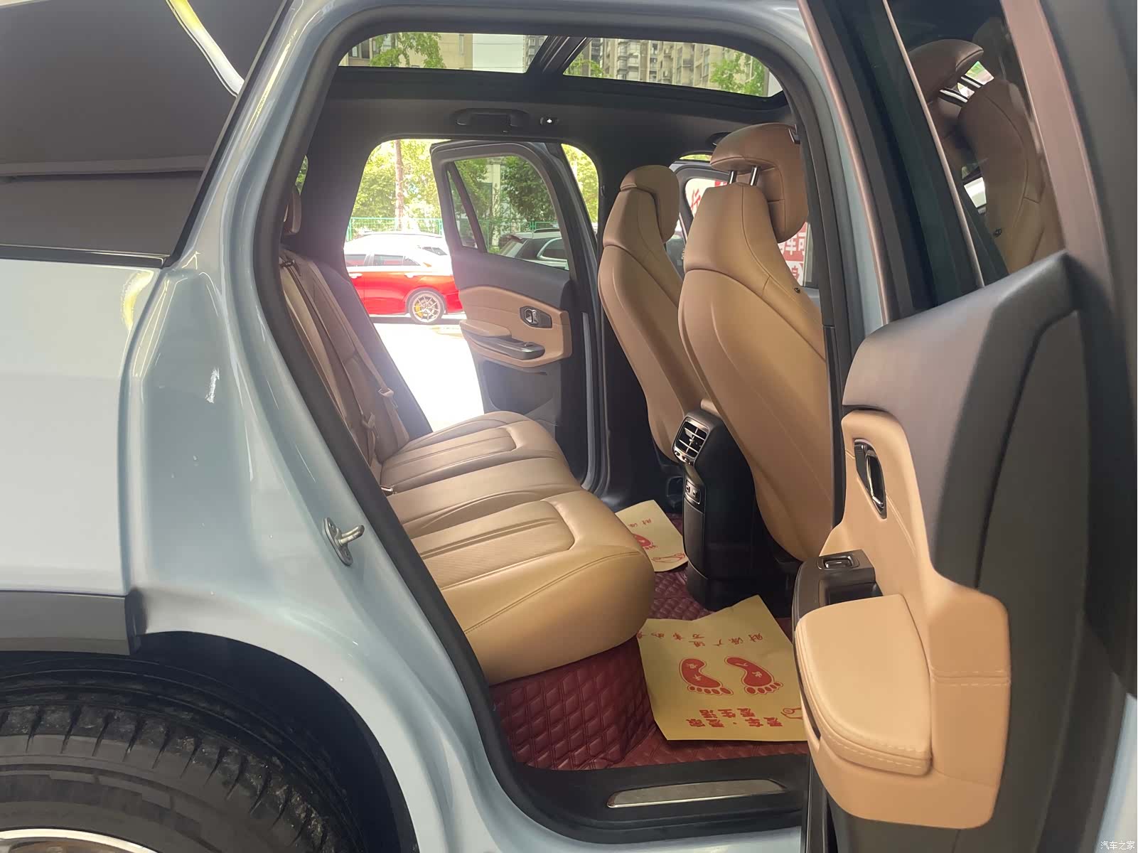 NIO ES6, 2021 12
