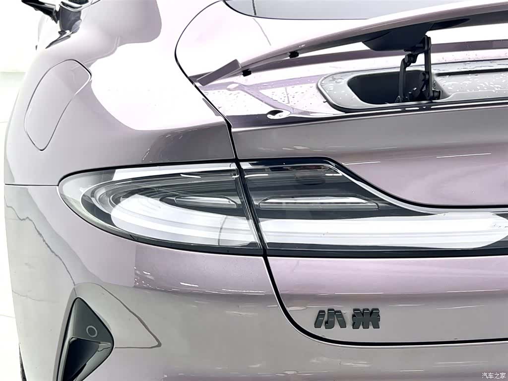 Xiaomi SU7, 2024 3