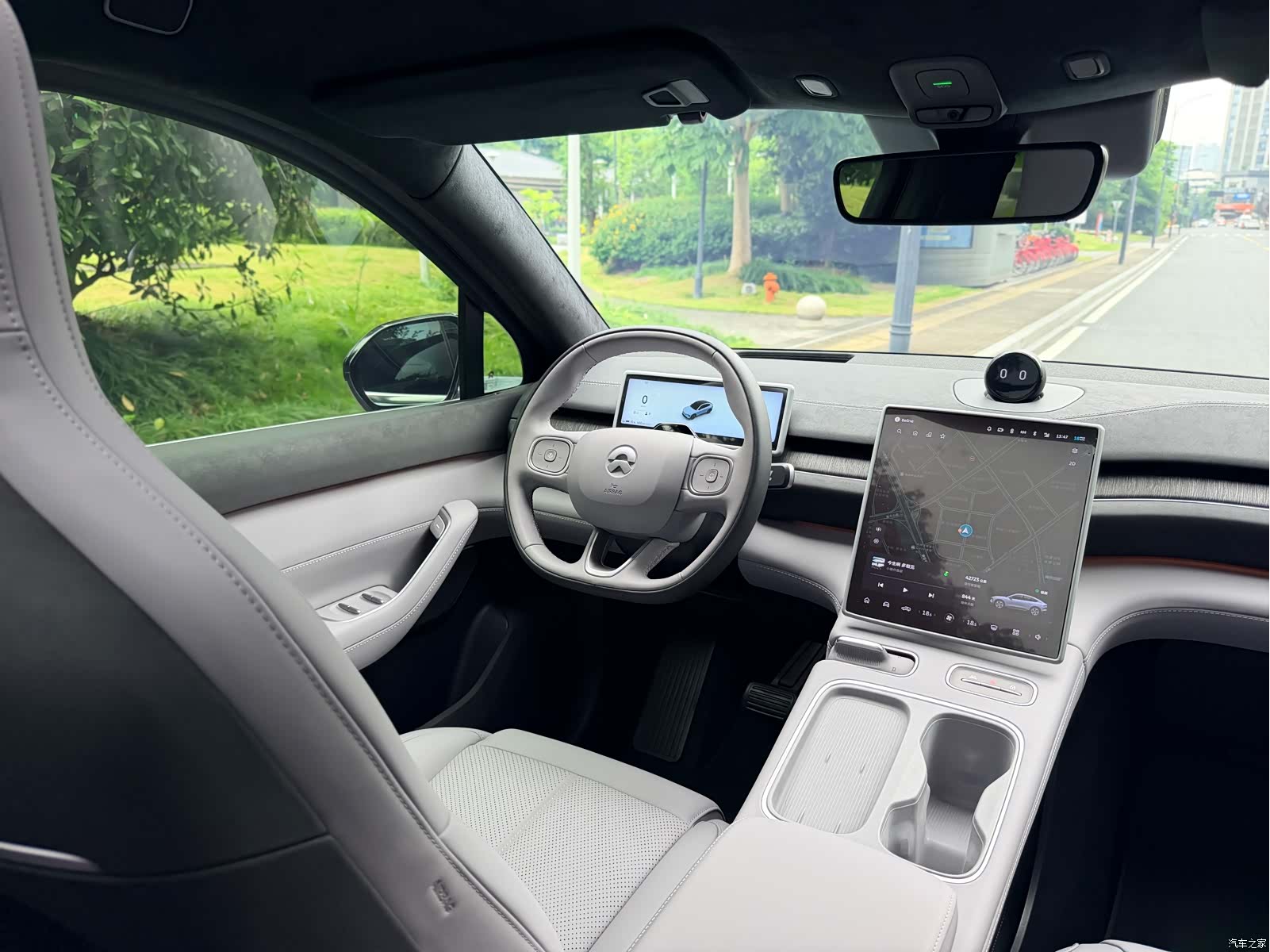 NIO EC6, 2024 9