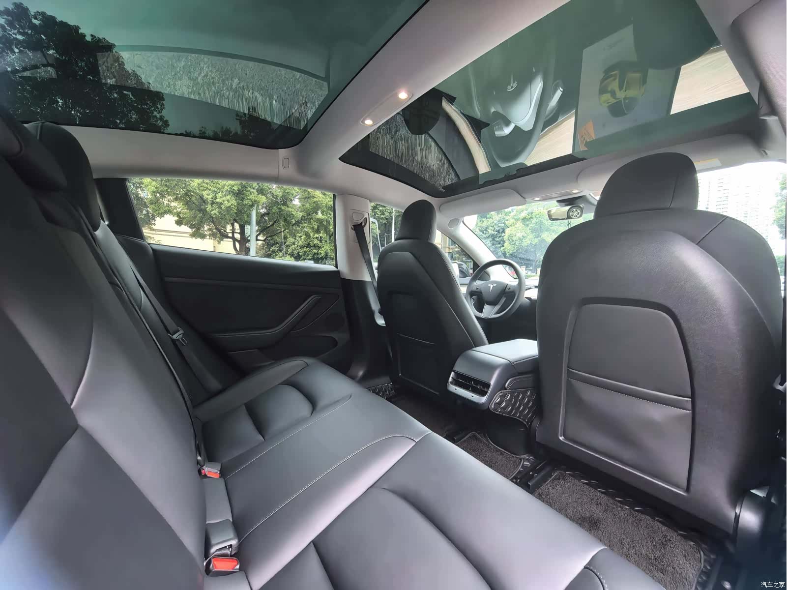 Tesla Model 3, 2023 7