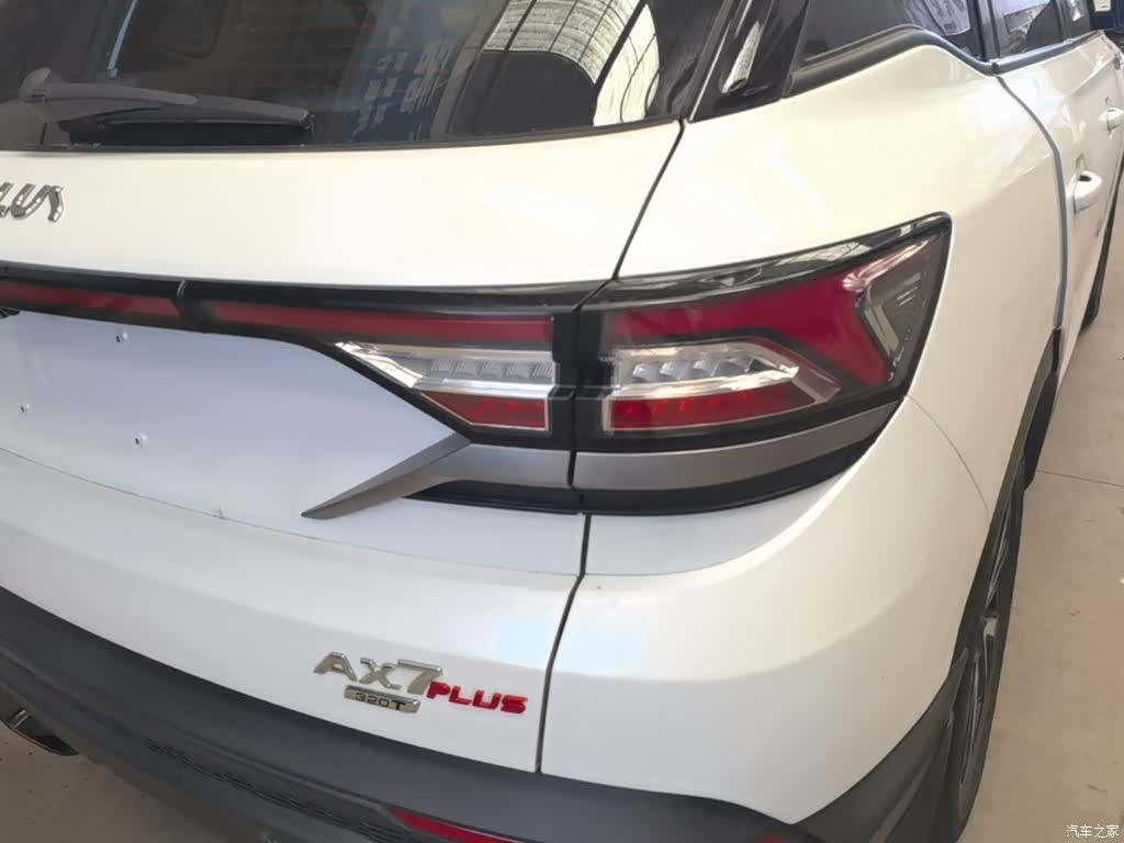 DongFeng AX7, 2022 8