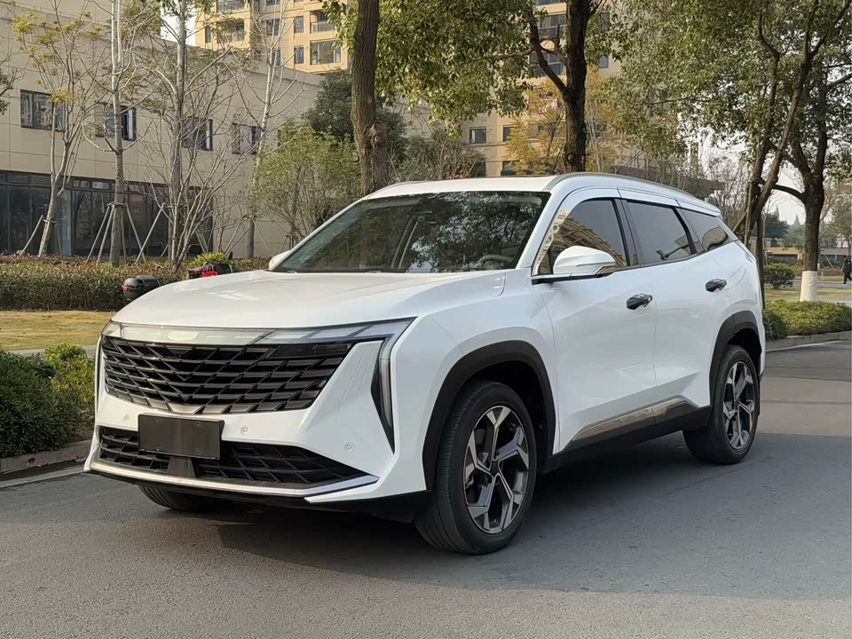 Geely Atlas L