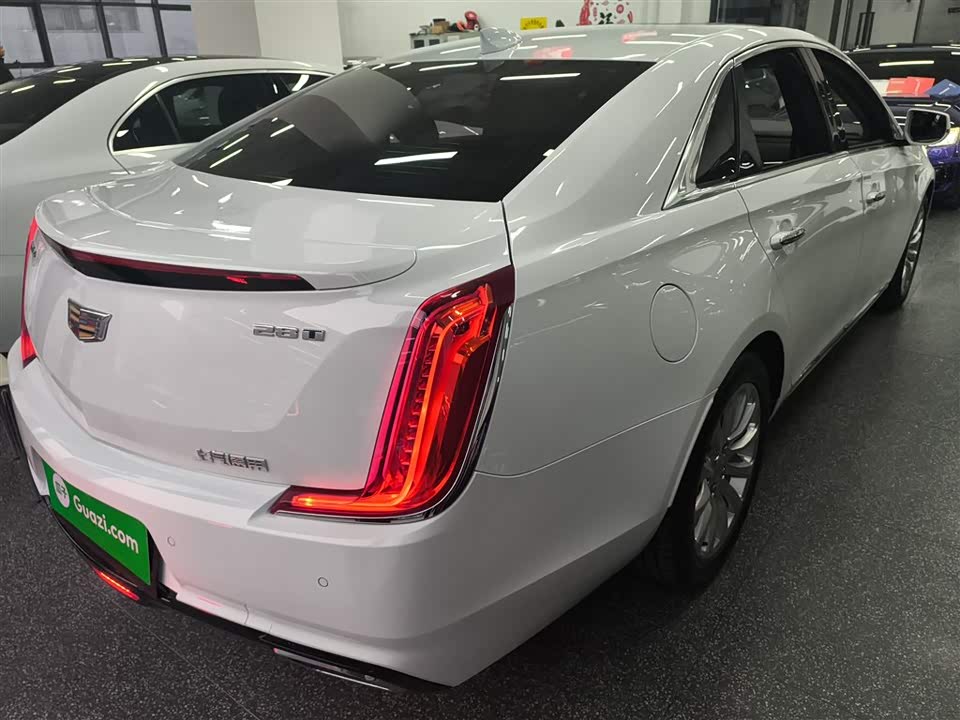 Cadillac XTS