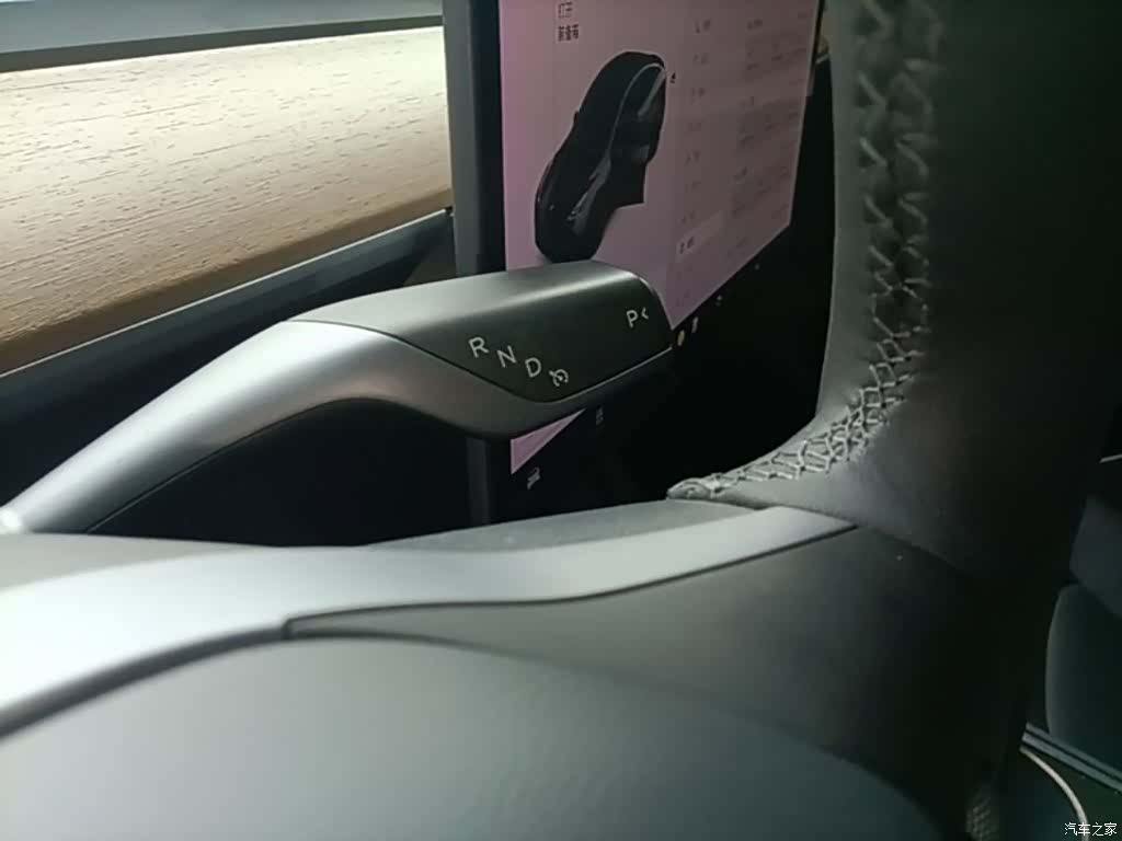 Tesla Model Y, 2021 14