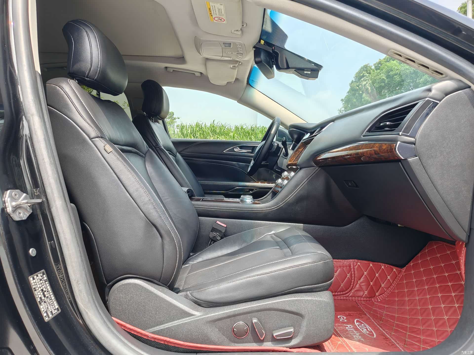 Ford Taurus, 2016 18