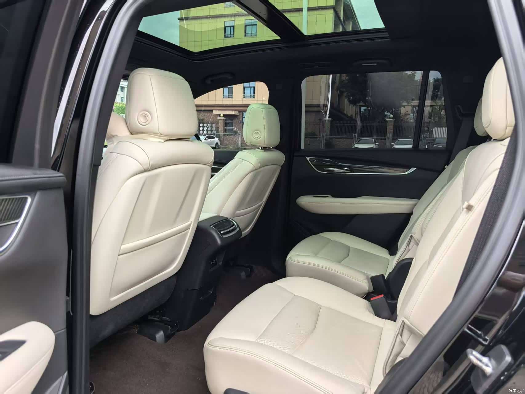 Cadillac XT6, 2021 15