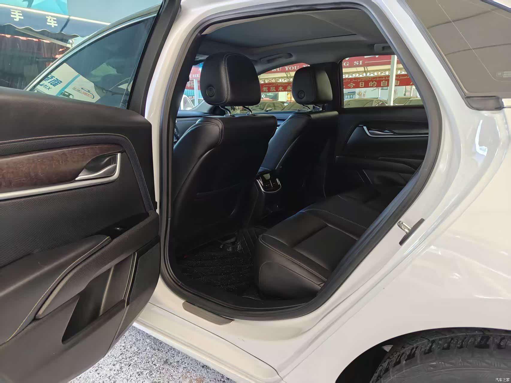 Cadillac XTS, 2019 все фото
