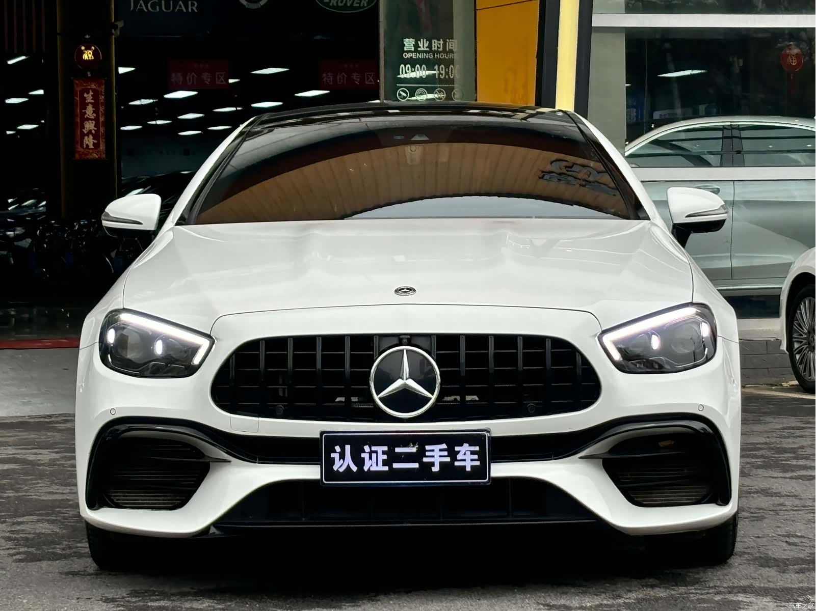 Mercedes-Benz E-Class, 2022 2