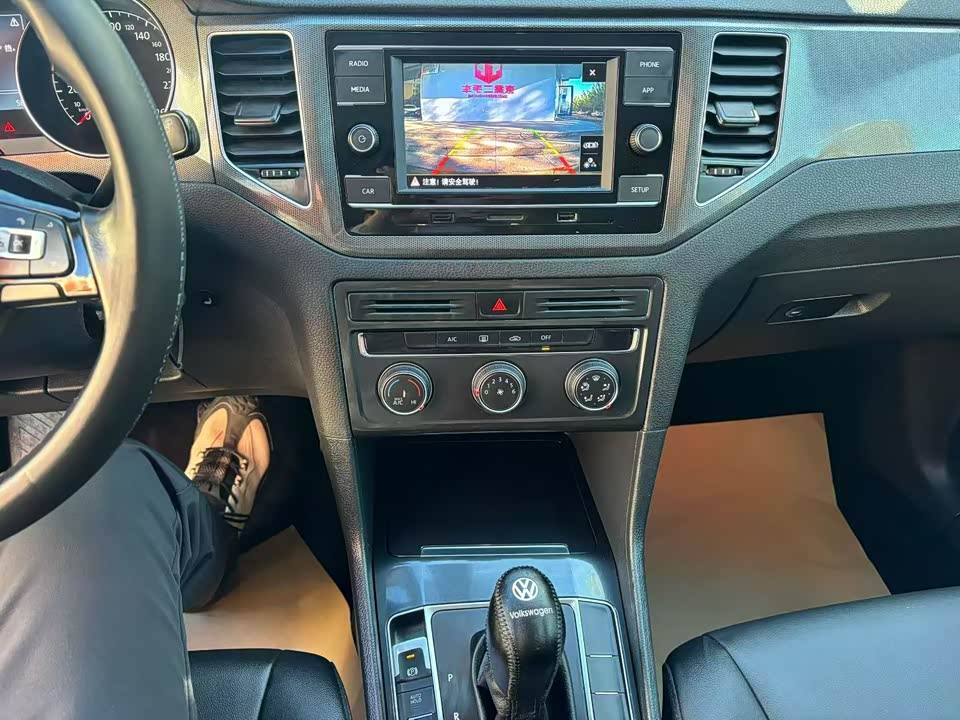 Volkswagen Golf*Jiayu