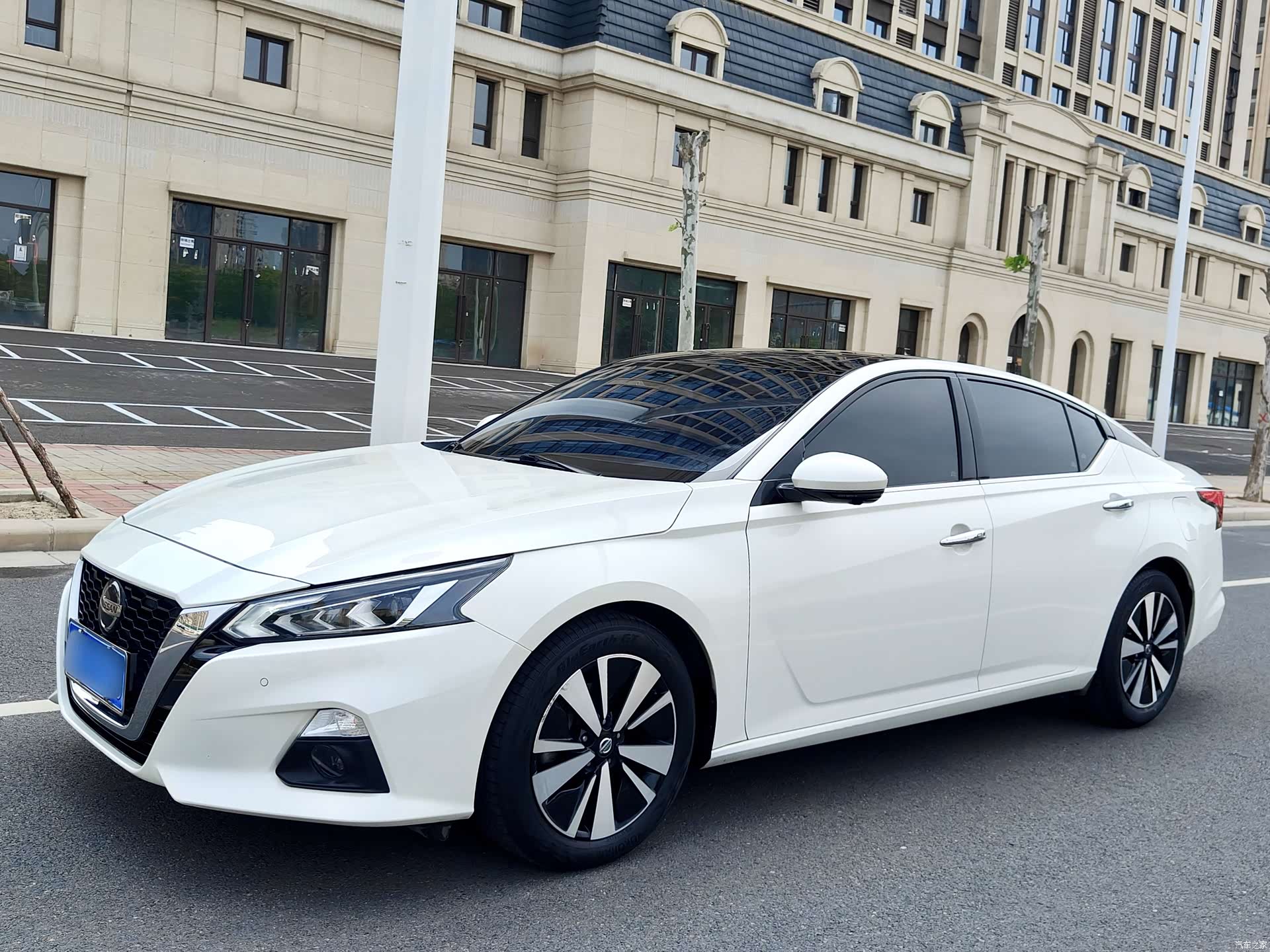 Nissan Teana