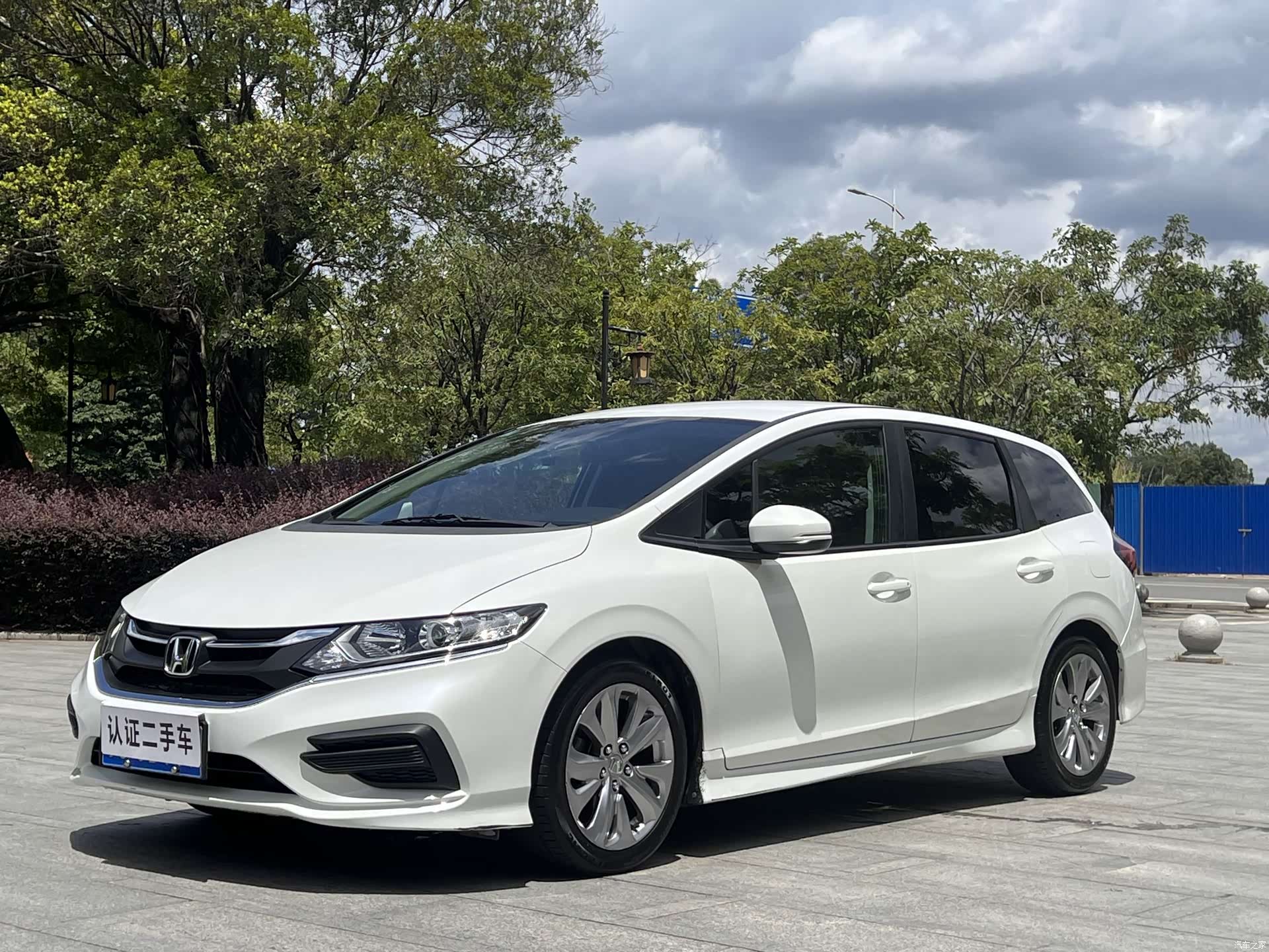 Honda Jade, 2017 1