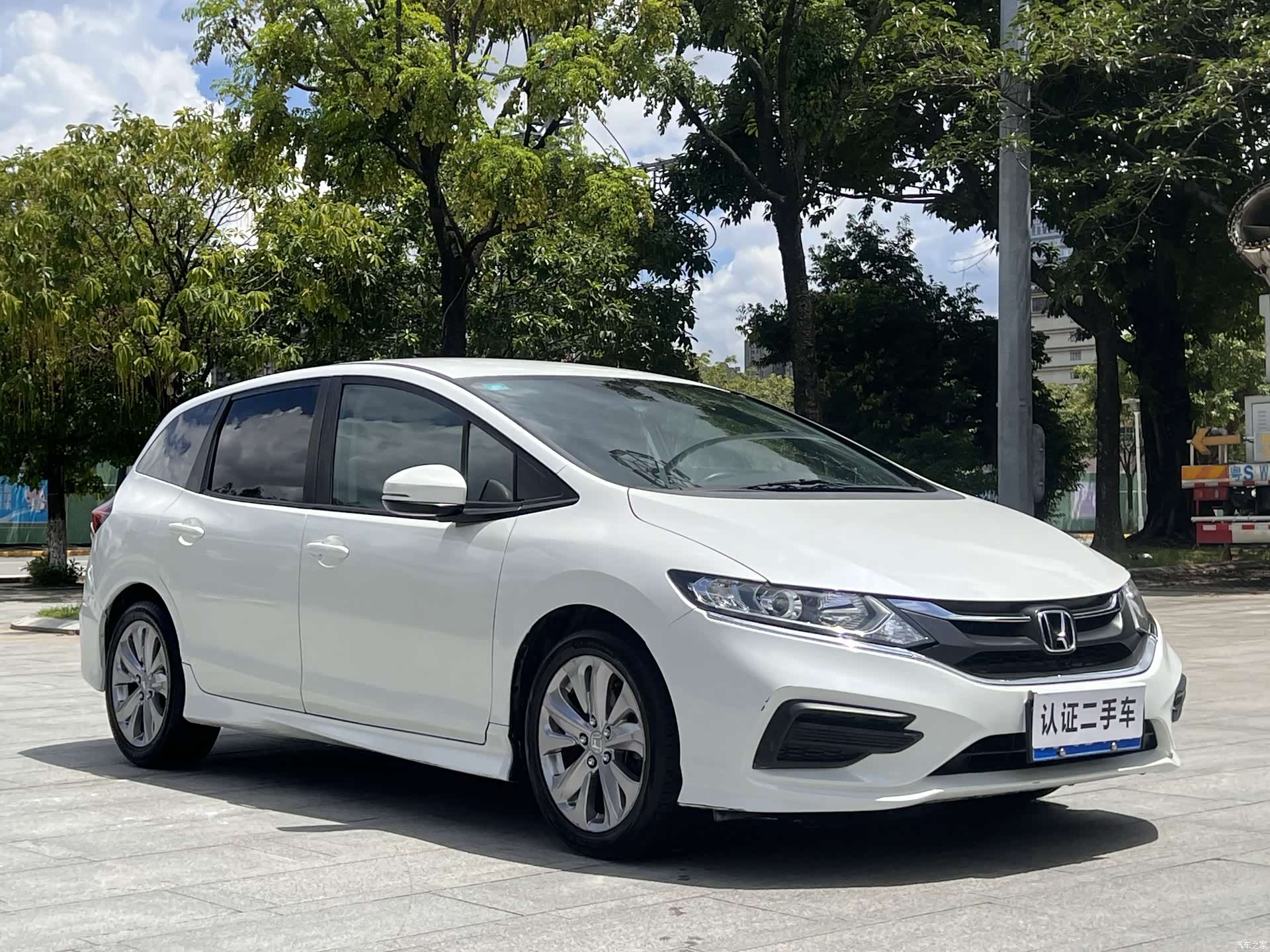 Honda Jade, 2017 3