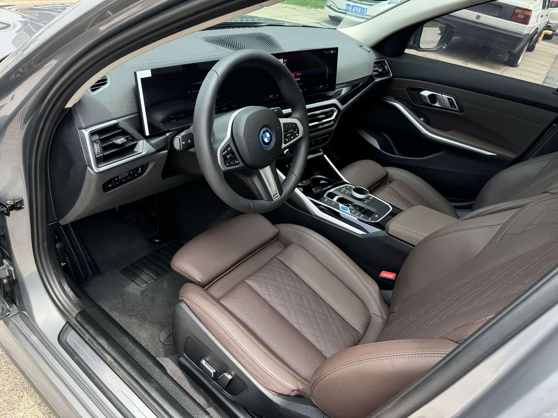 BMW i3, 2024 8