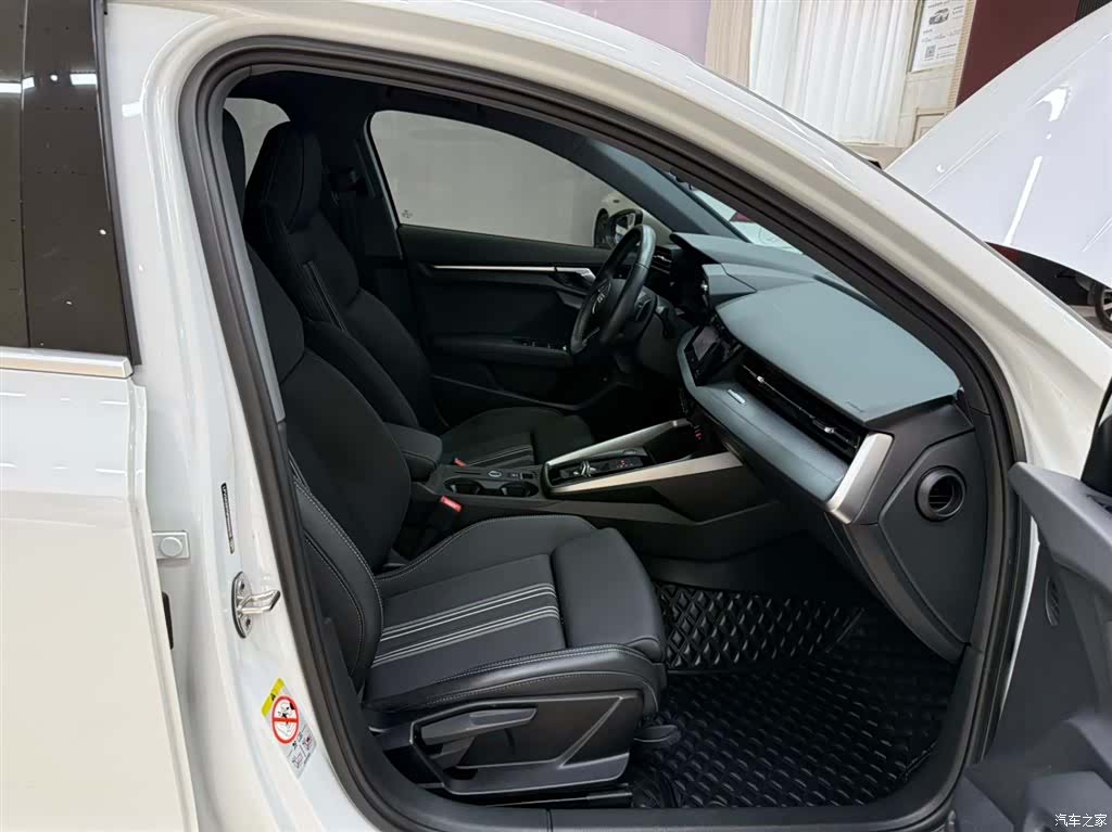 Audi A3, 2023 21