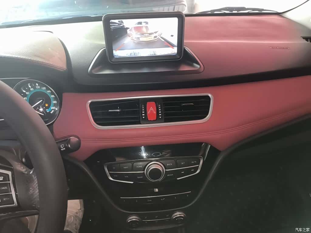 Haval H1, 2015 13