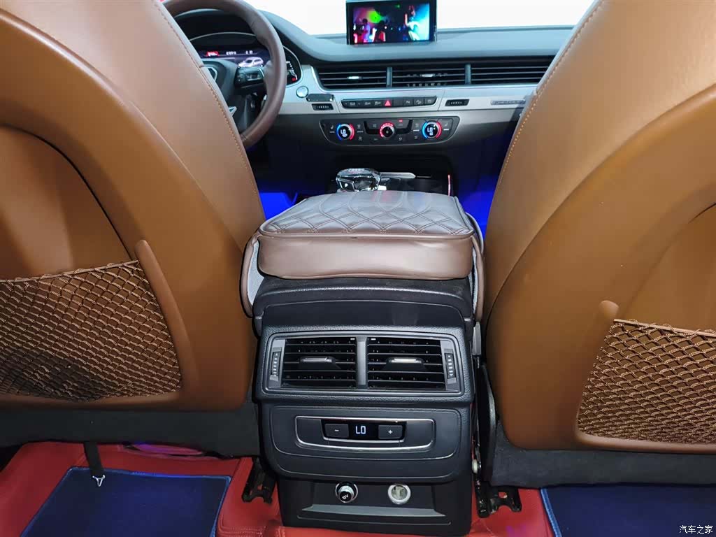 Audi Q7, 2018 15