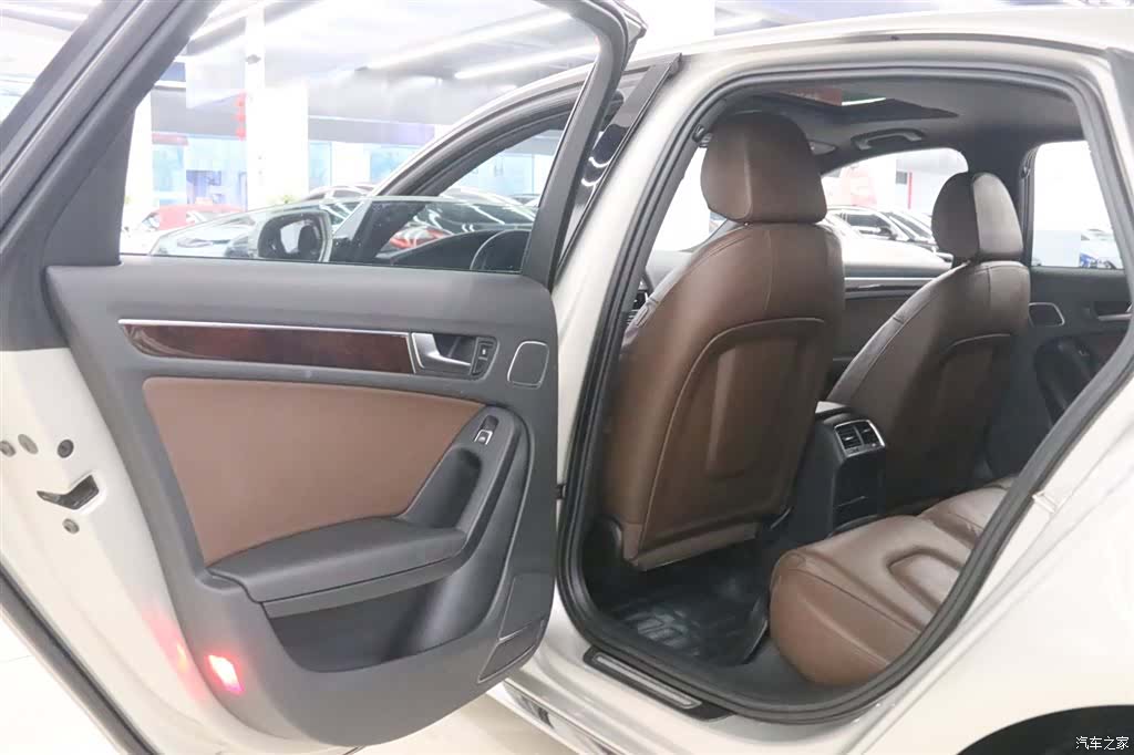Audi A4L, 2016 15
