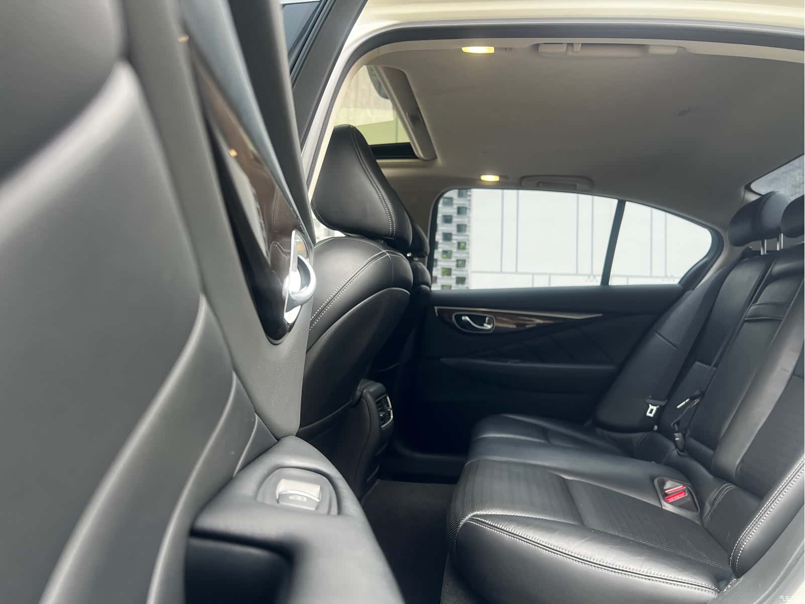 Infiniti Q50L, 2017 27
