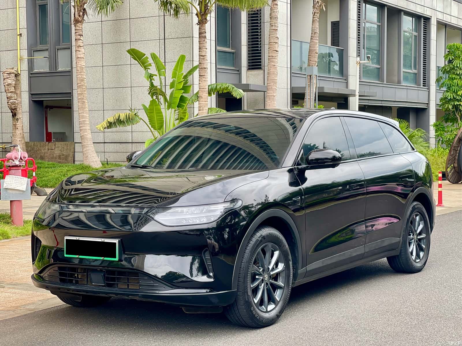 Leapmotor C11