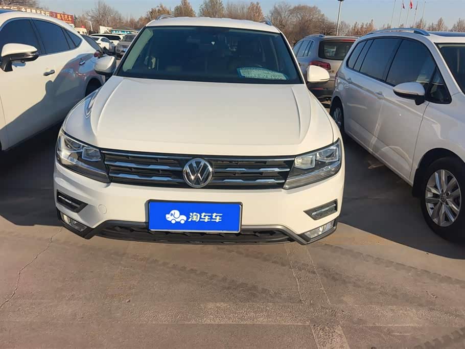 Volkswagen Tiguan L