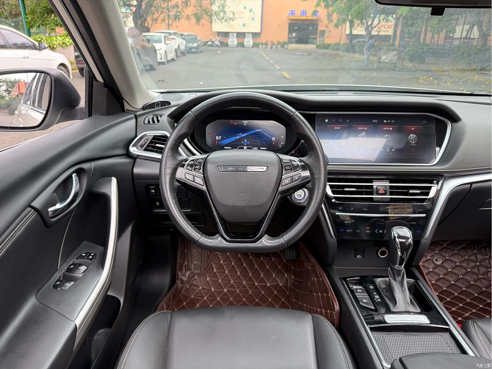 Nissan T90, 2021 15