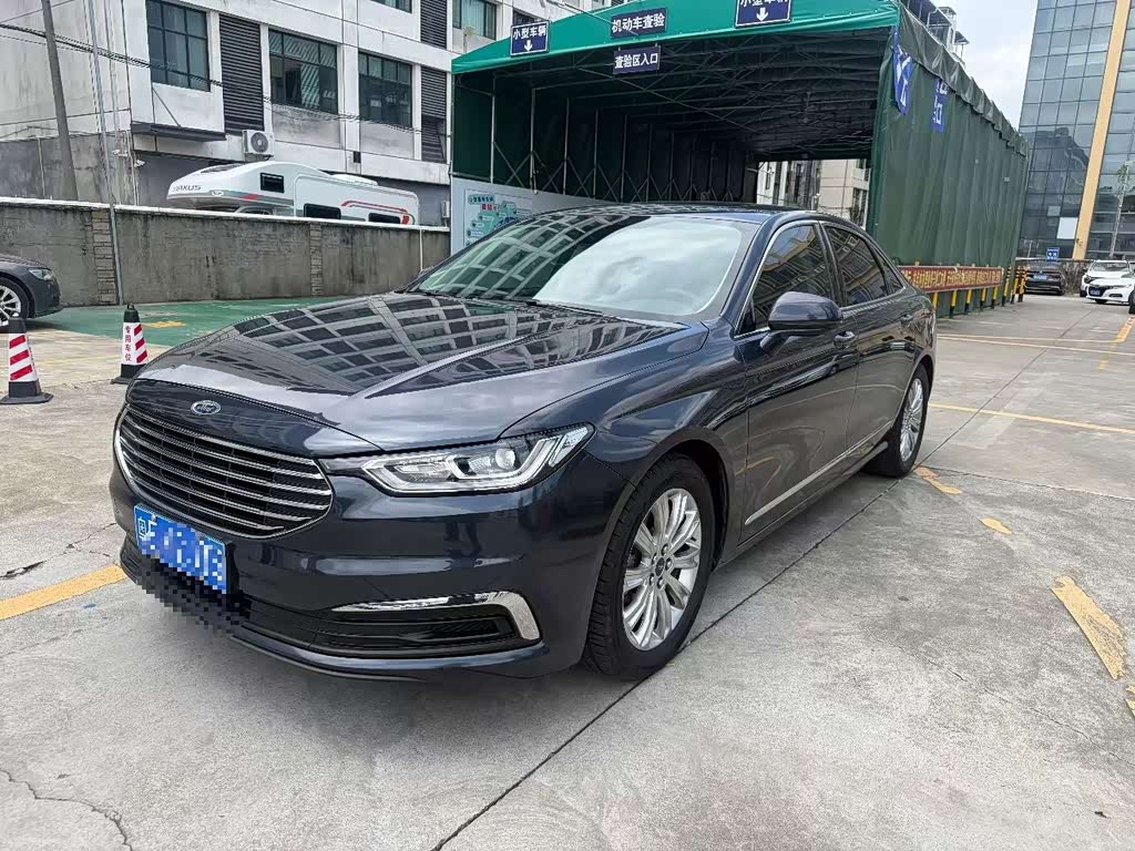Ford Taurus