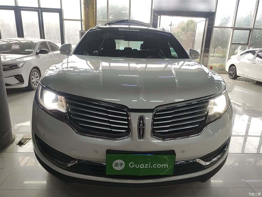 Lincoln MKX, 2016 3
