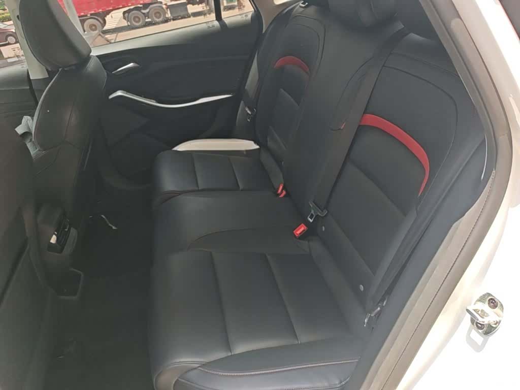 MG MG5, 2024 17