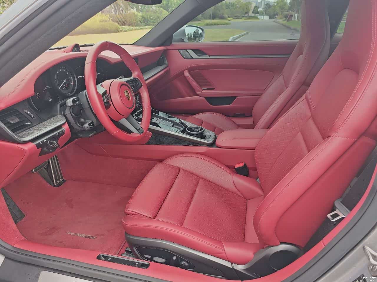 Porsche 911, 2023 10