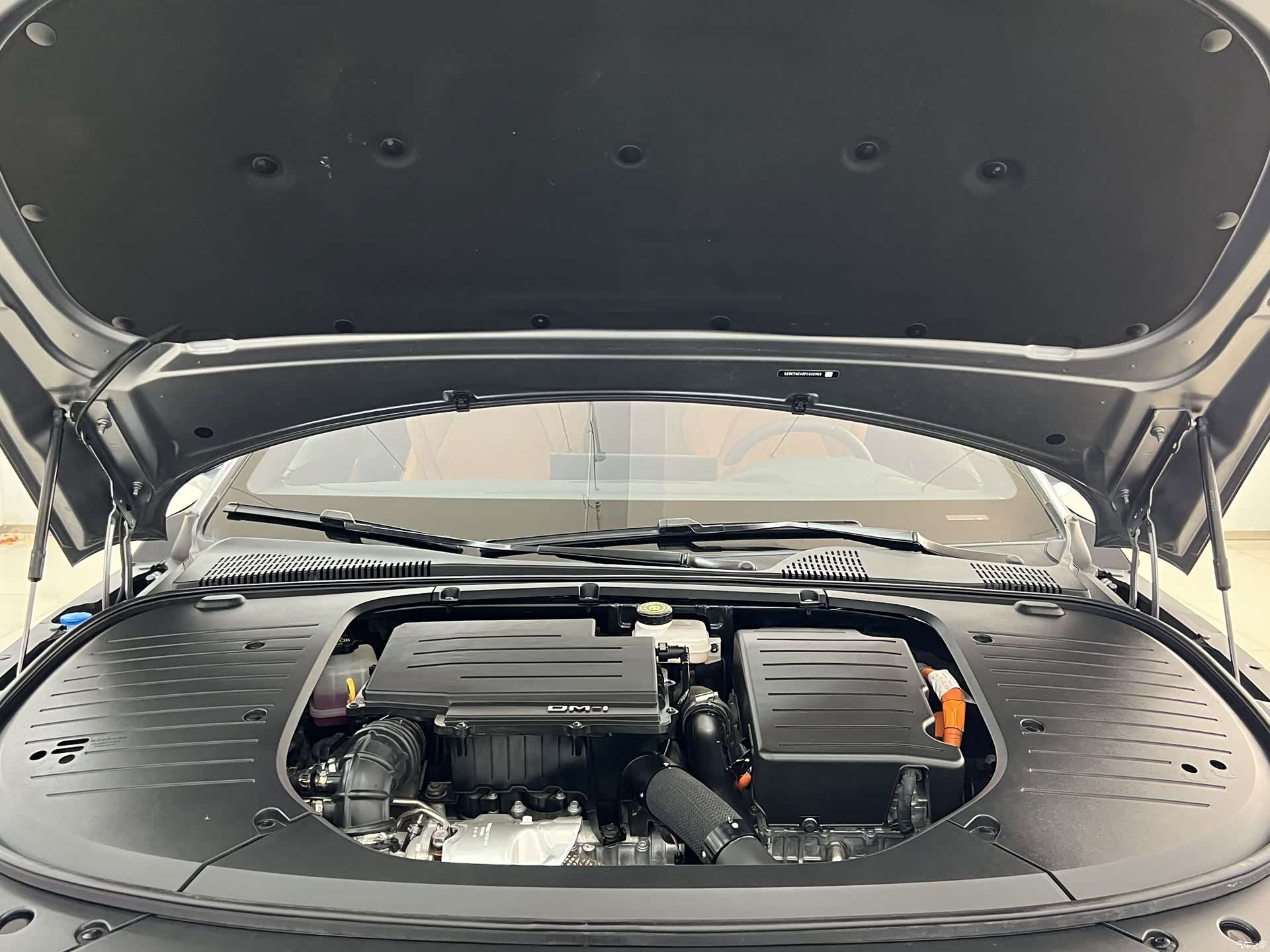 BYD Han, 2023 16