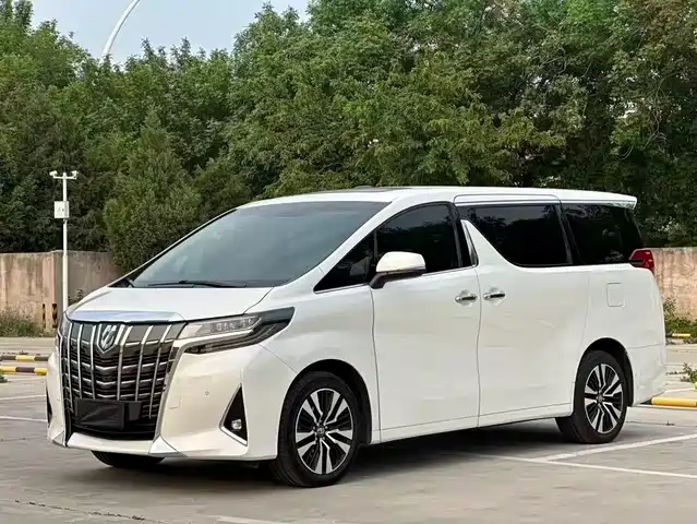 Toyota Alphard 2017 — купить из Китая под заказ