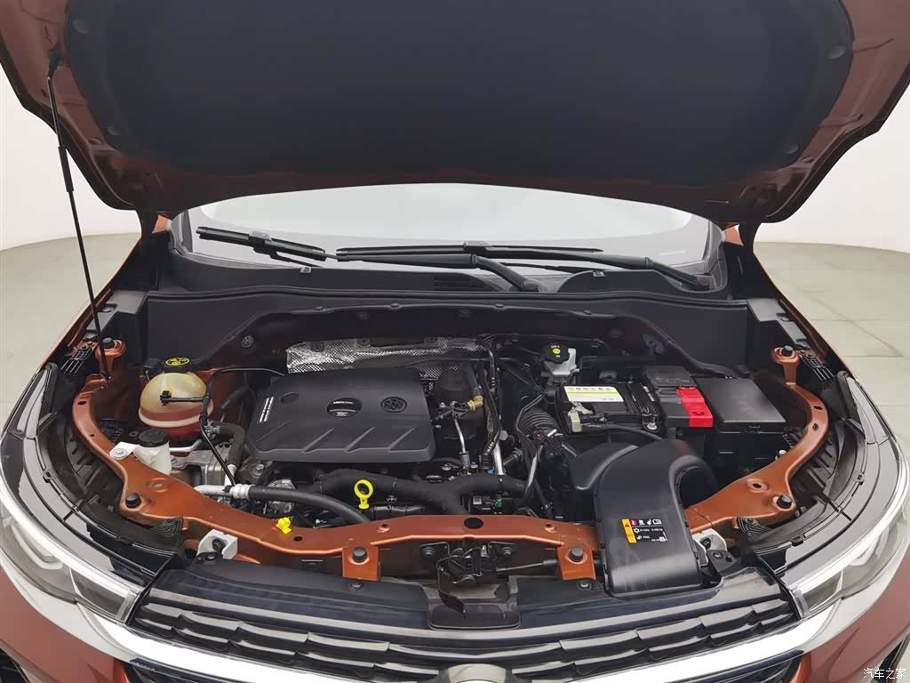Buick Encore, 2020 6