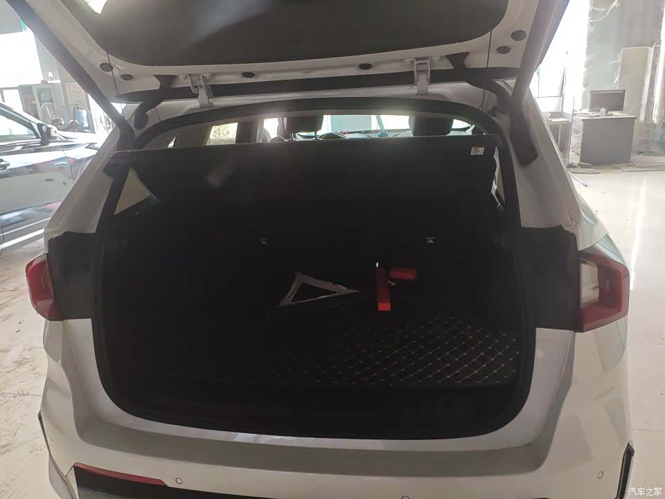 BMW X1, 2023 10