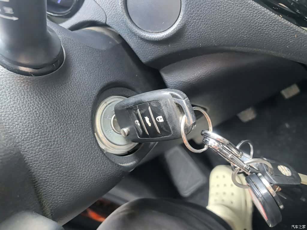 Changan CS15, 2017 9